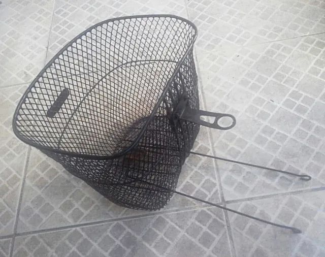 Cesta de aço completa p/Bicicleta