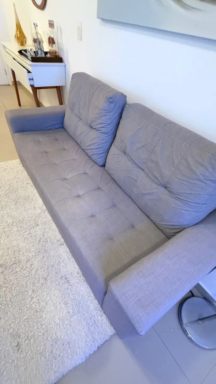 Vendo Sofá 3 Lugares Cinza Claro em Linho - 2,00m. - Foto 2