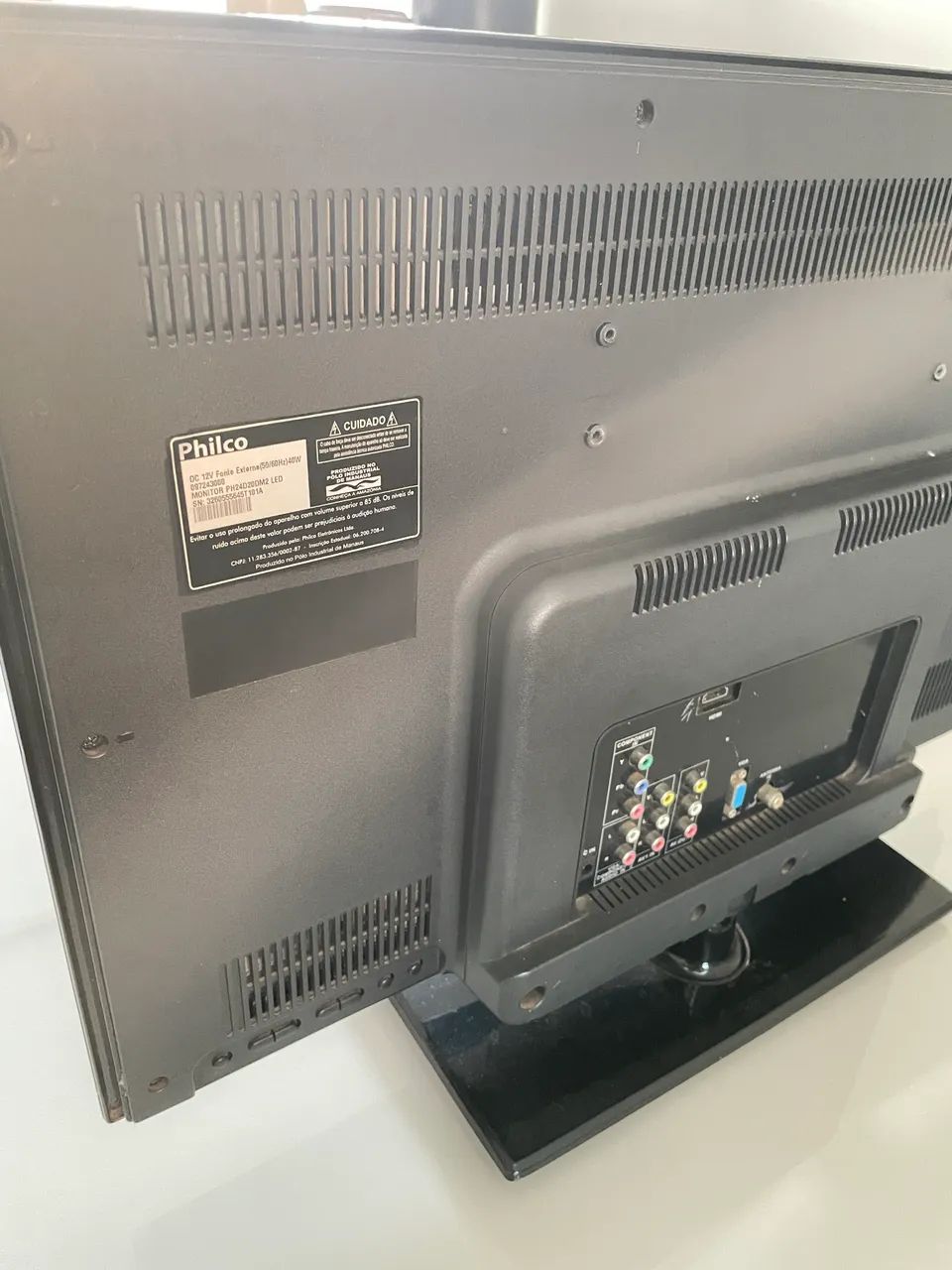 TV LED 29" Philco + Conversor Digital Completo - Foto 5