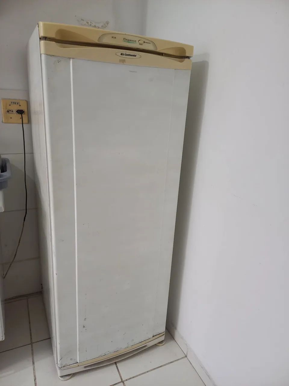Vendo geladeira Continental