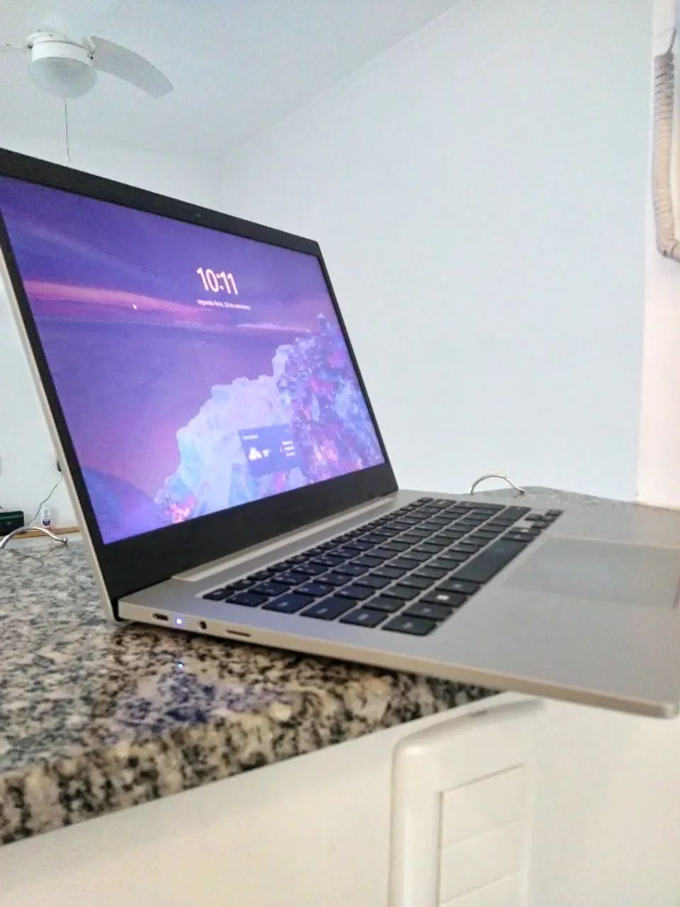 Notebook Samsung Go pouco usado - Foto 2