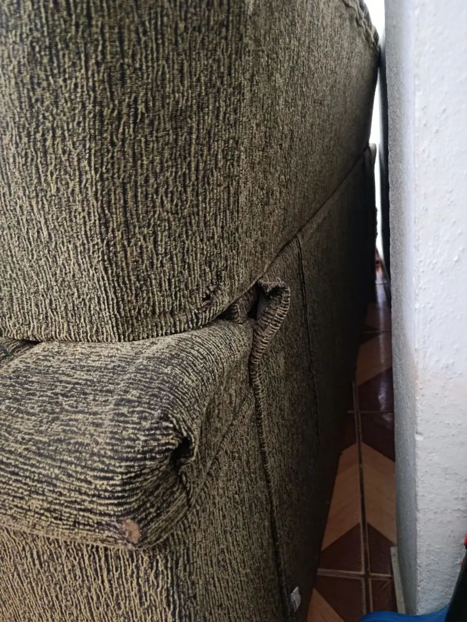 R$50,00 sofá 3 lugares  - Foto 3