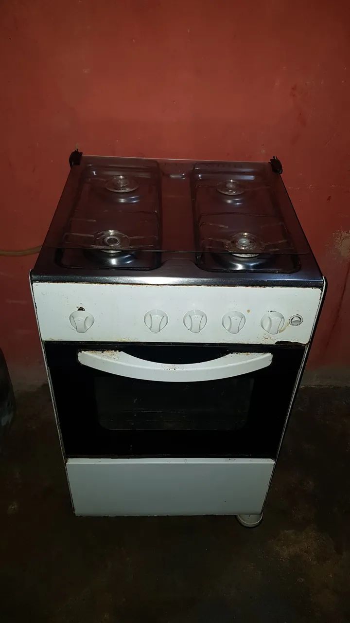 Fogão 4 bocas pra vender rápido 