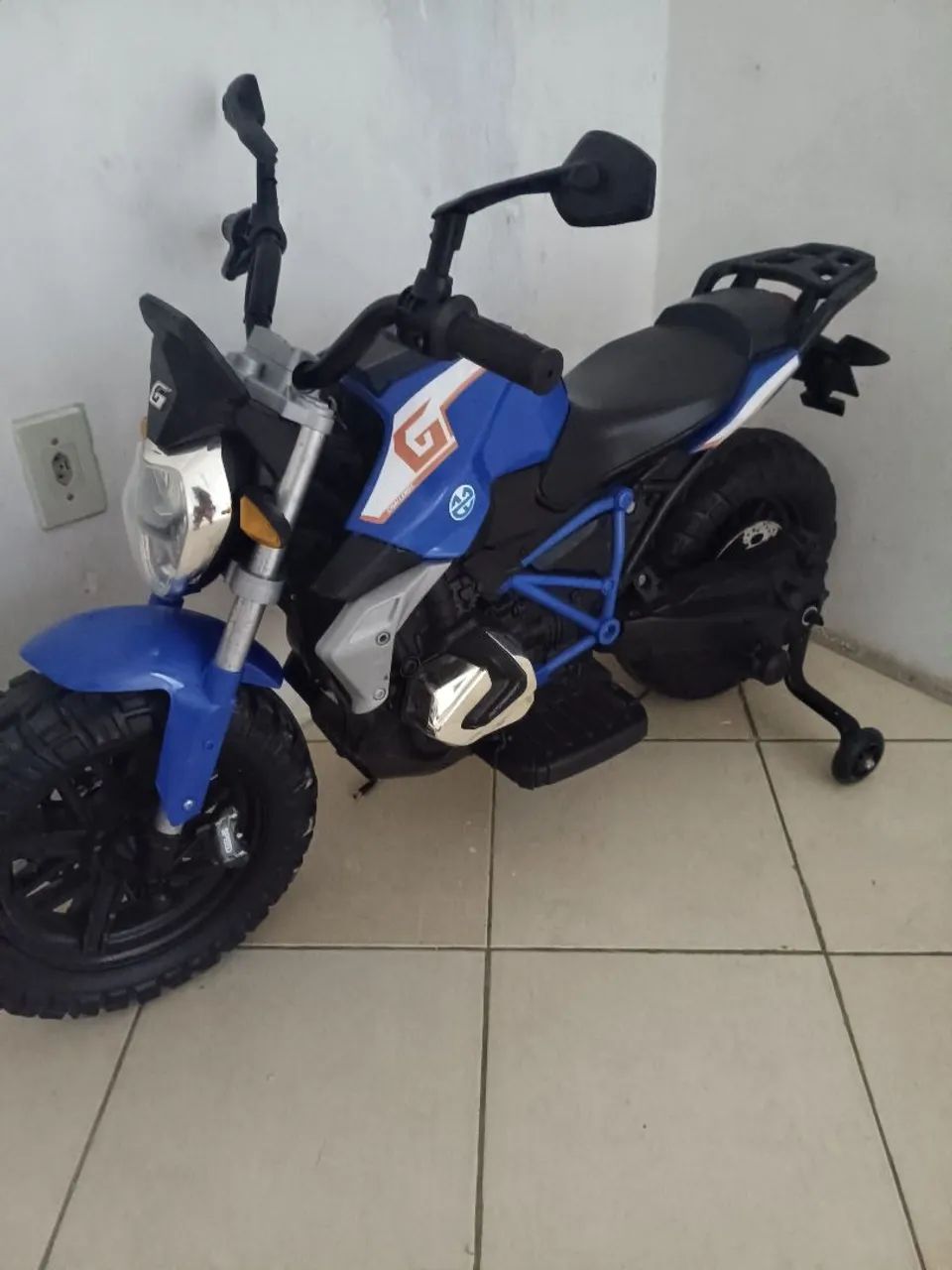 Moto elétrica infantil