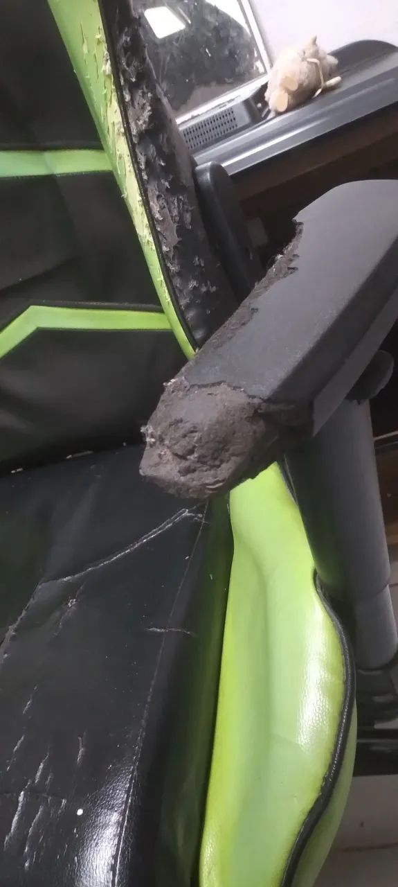 Cadeira gamer usada - Foto 4