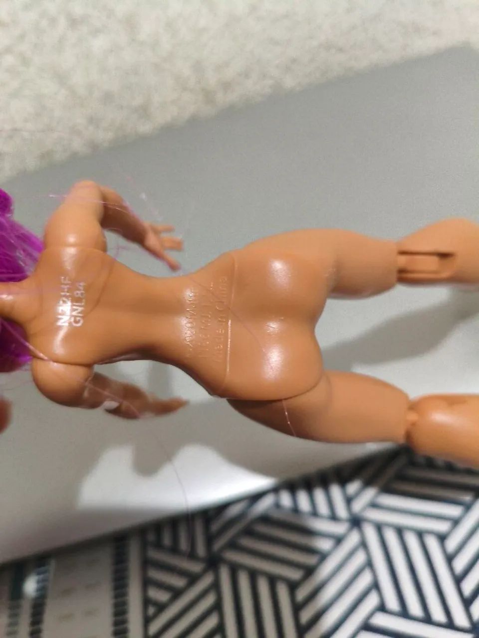 boneca Roaralai da linha Cave Club da Mattel - Foto 4