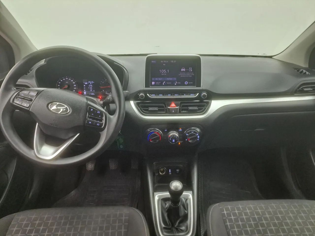 Hyundai HB20 Comfort Plus 1.0 Flex 12V Mec., foto 14 de 17