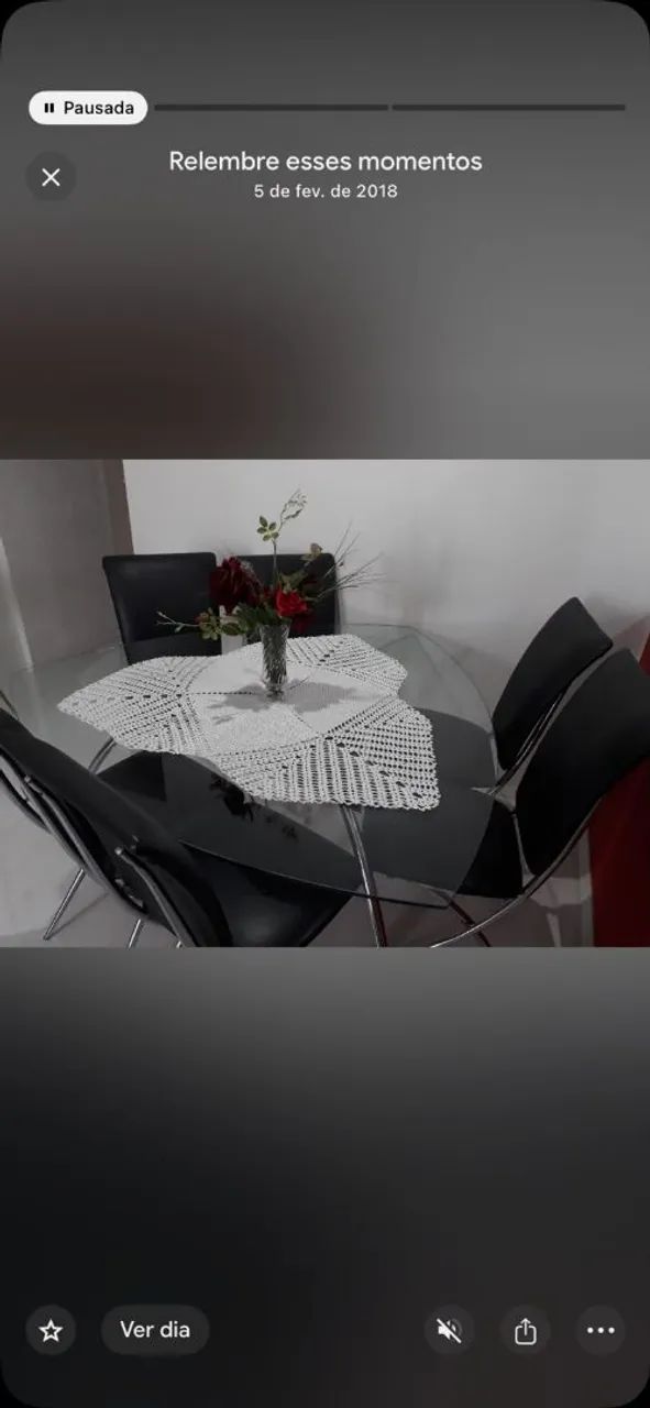 Mesa 1,50 triangular c/ 6 cadeiras