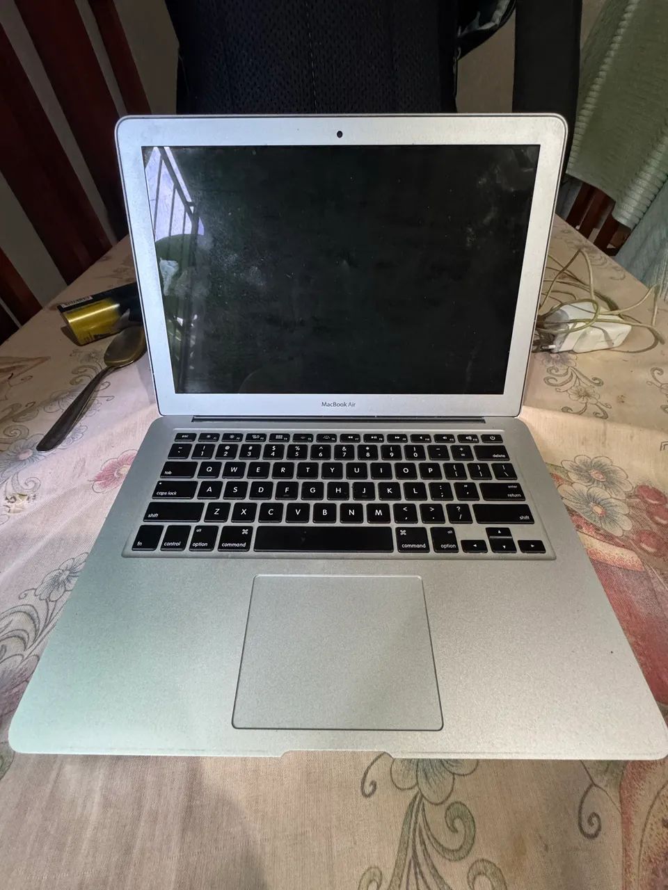 MacBook Air Early 2015  13インチ サブPCとしてMacBook Air 13インチ Early 2015 を買った理由【開封
