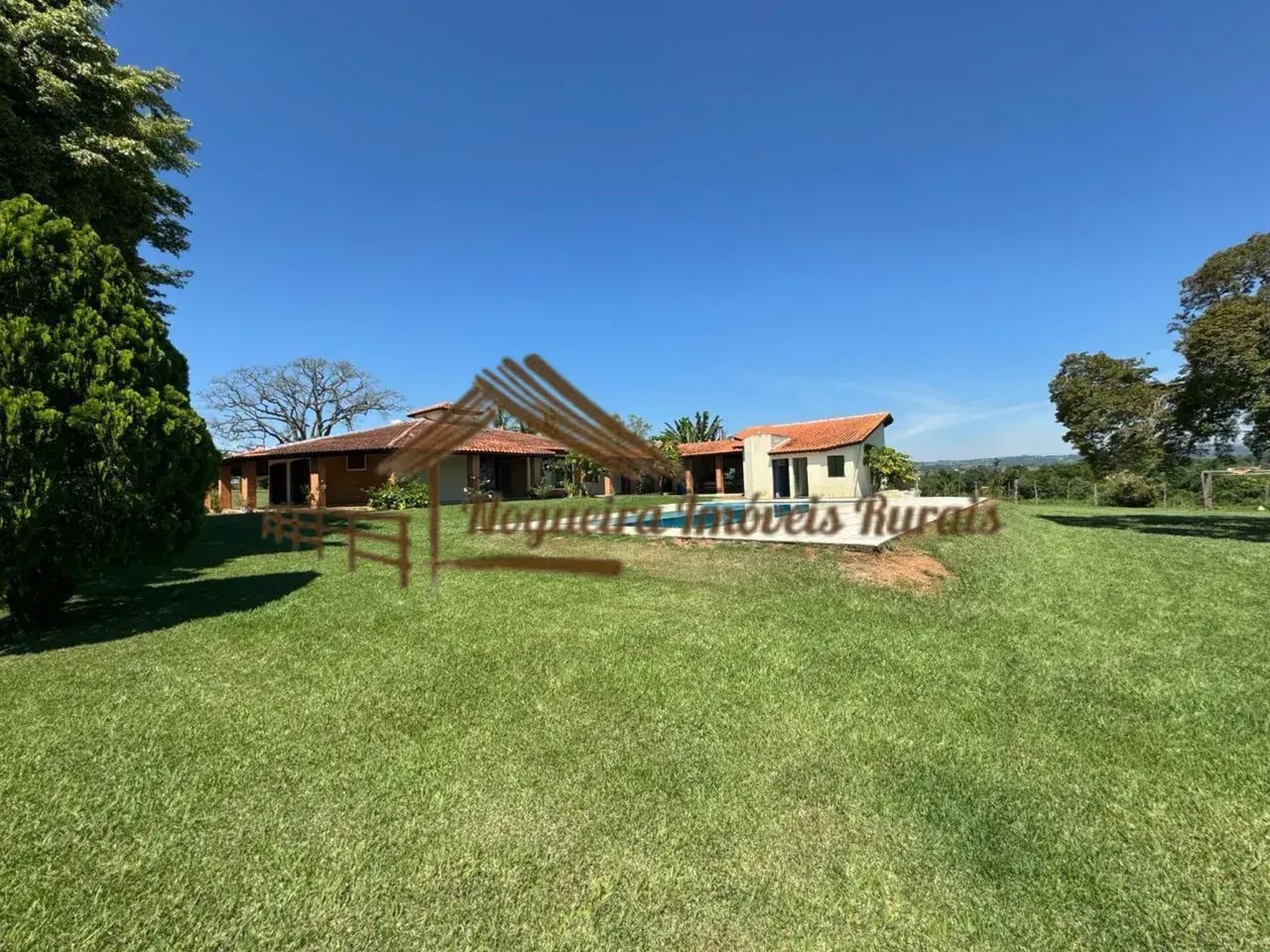 Chácara com 90.000 m², excelente lazer, casa com 4 dormitórios, área de lazer completa - Foto 4