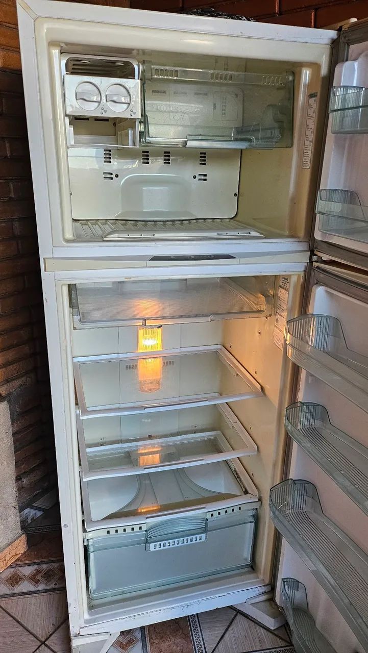 Geladeira Duplex Brastemp - Foto 2
