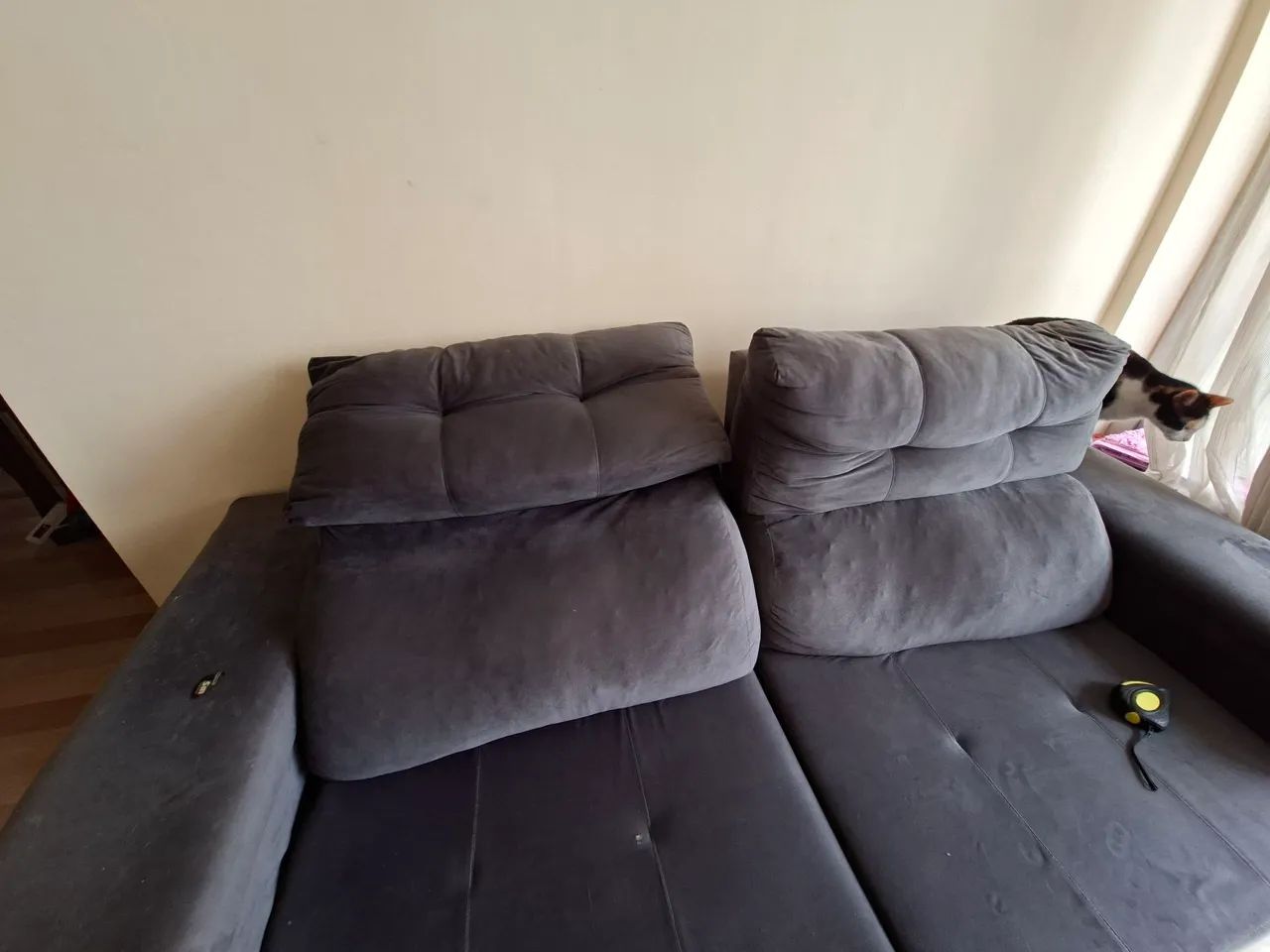 Sofa retrátil 3 lugares usado - Foto 4