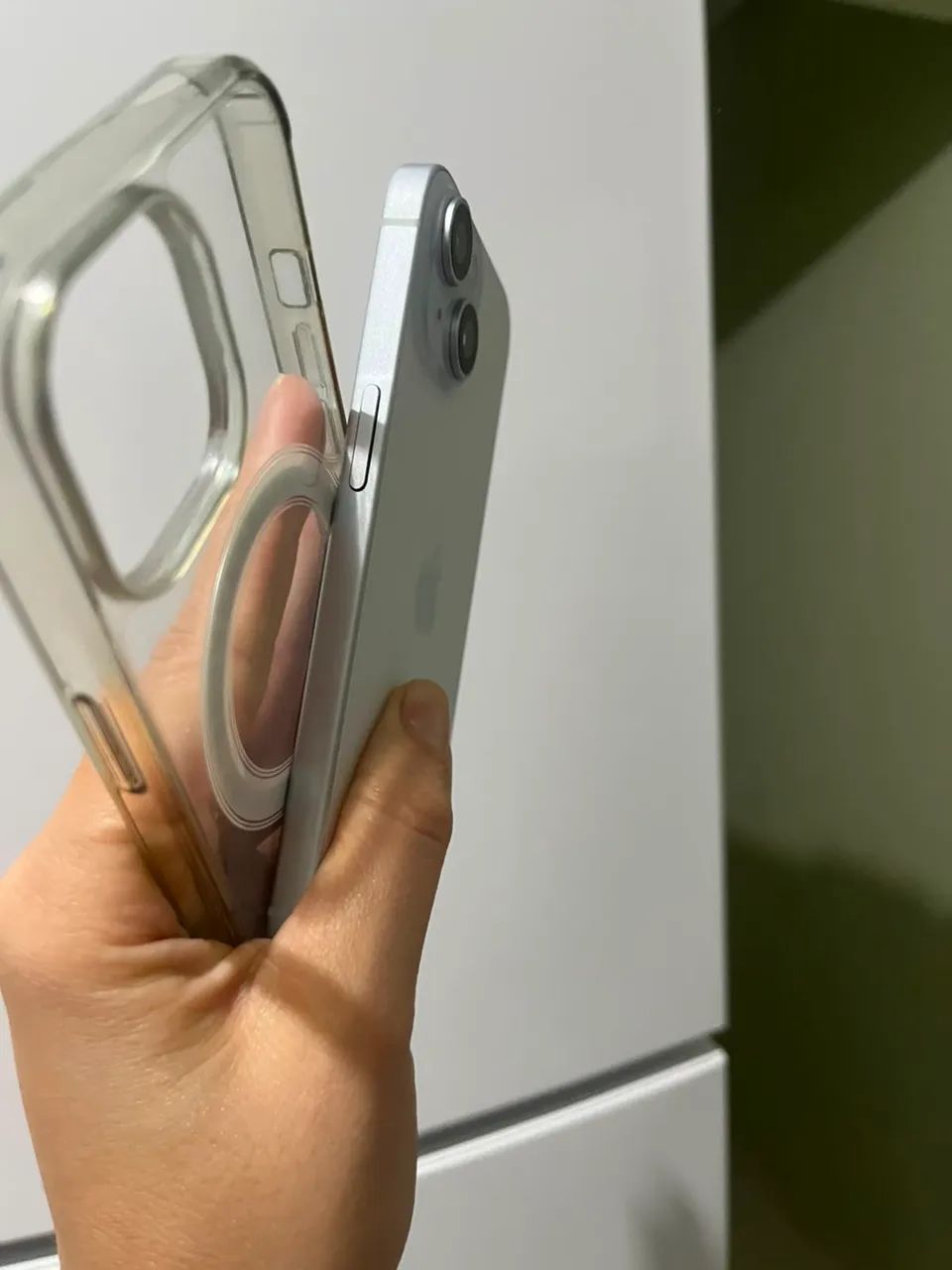 iPhone 15 126GB - Branco  - Foto 5