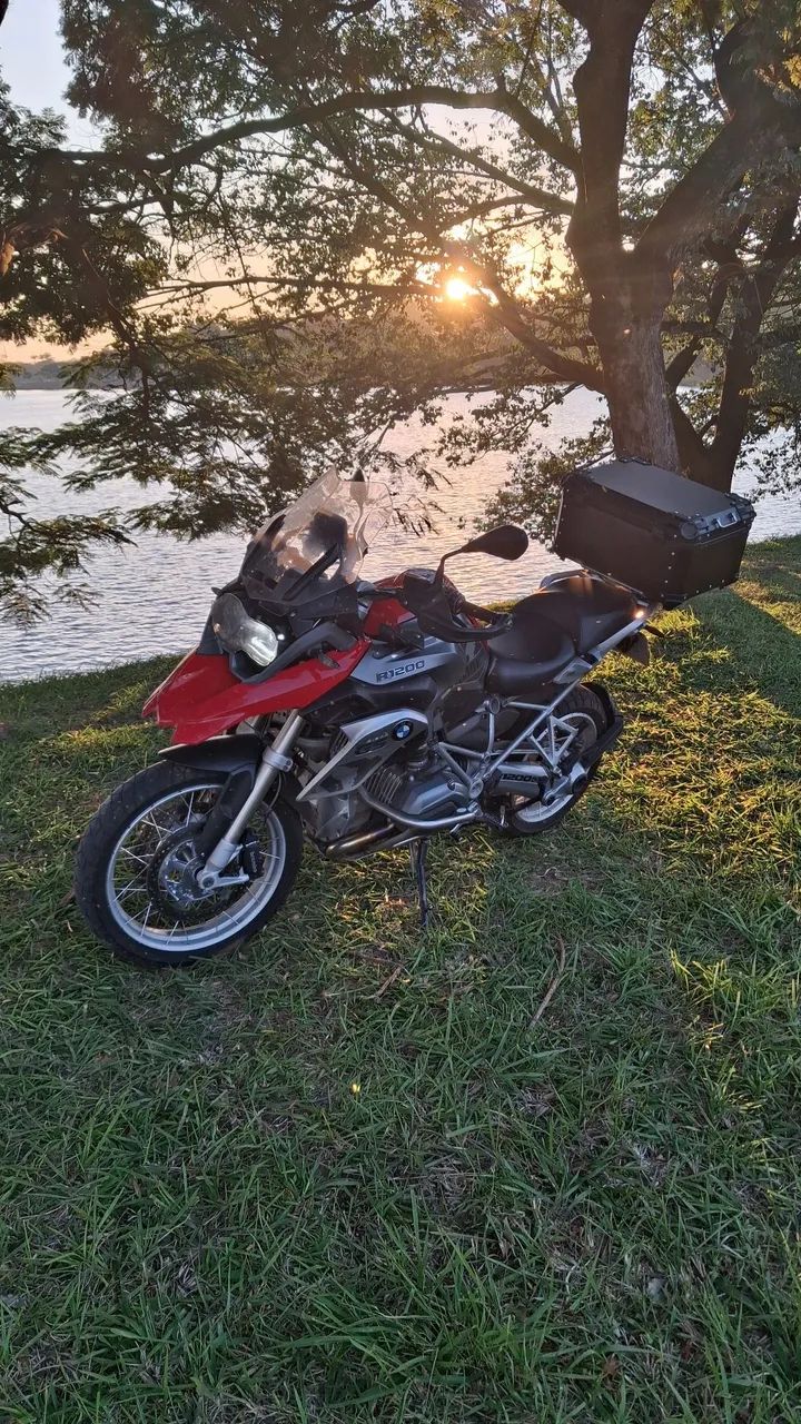BMW 1200 A MAIS NOVA