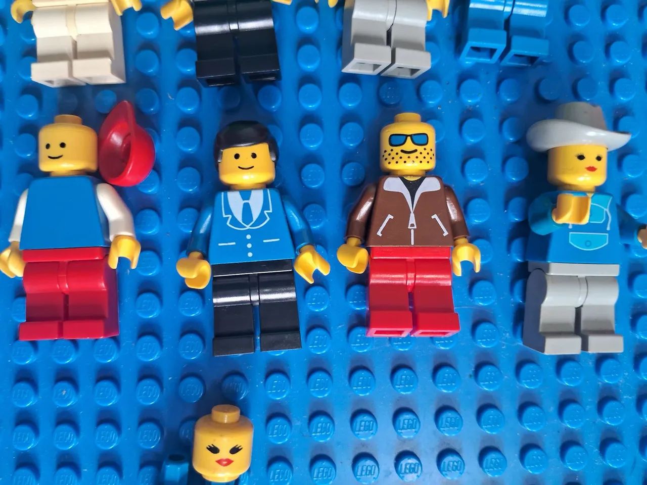 Lego antigo bonecos 8 - Foto 3