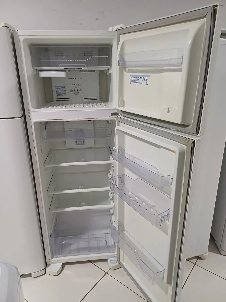 Geladeira Electrolux DFN39 - Foto 2