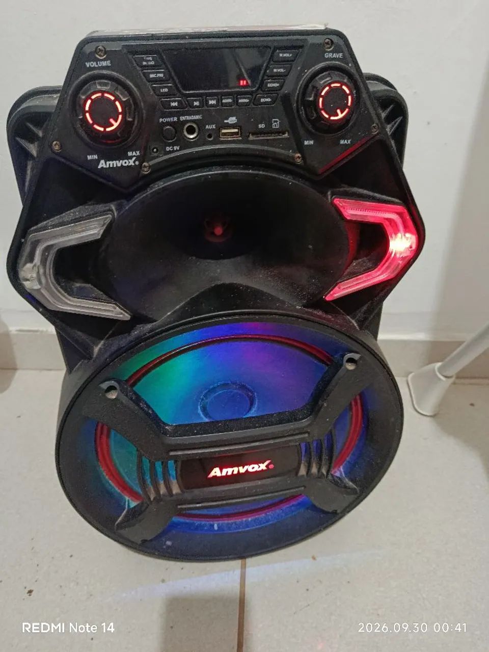 caixa de som amvox 550 watts top - Foto 3