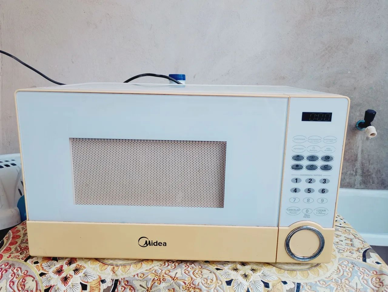 Microondas Midea