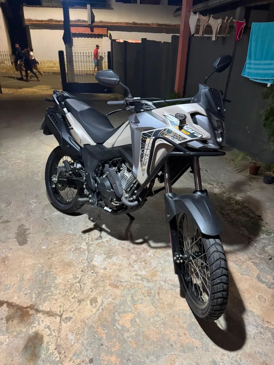 Sahara 300 ADV Flex 2024