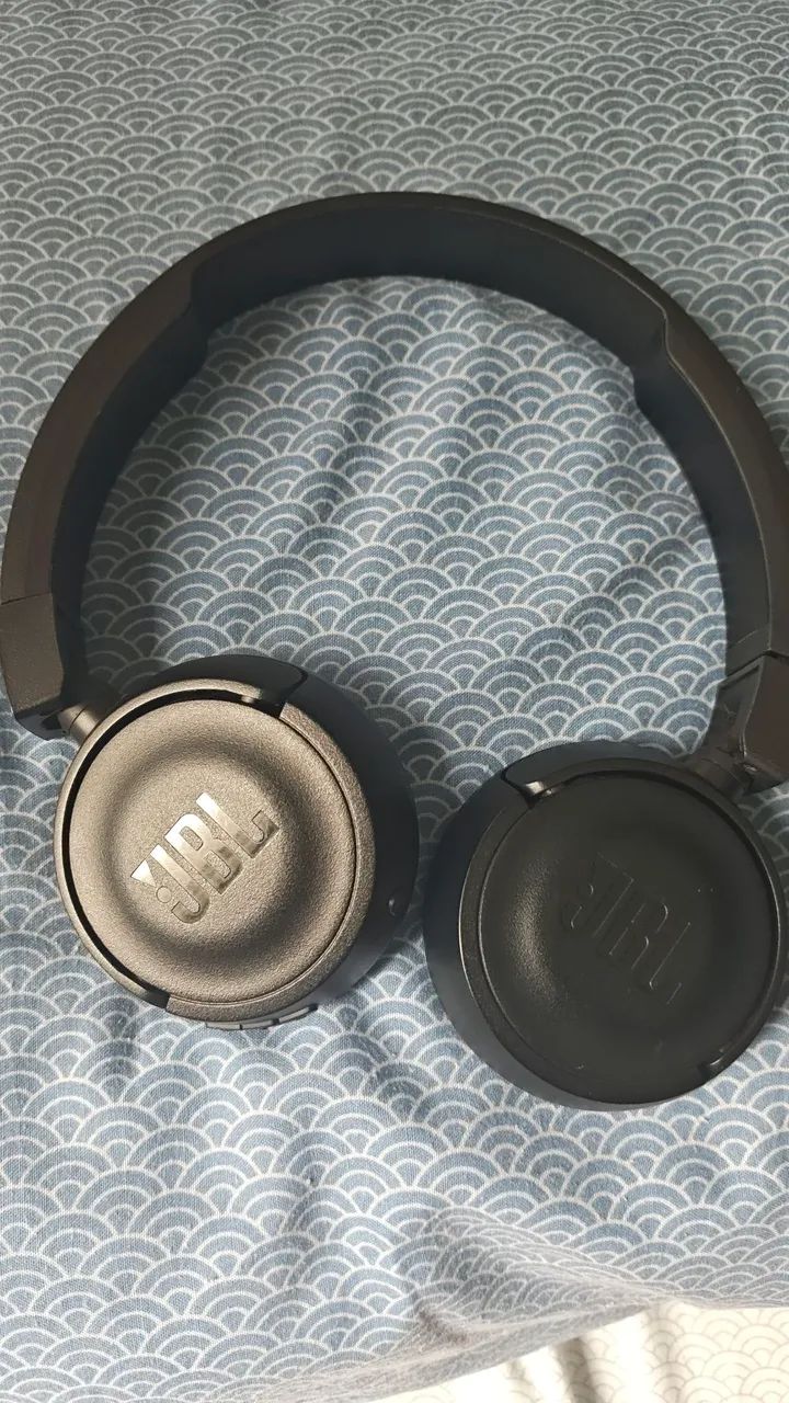 Fone JBL 450T blutooth preto 