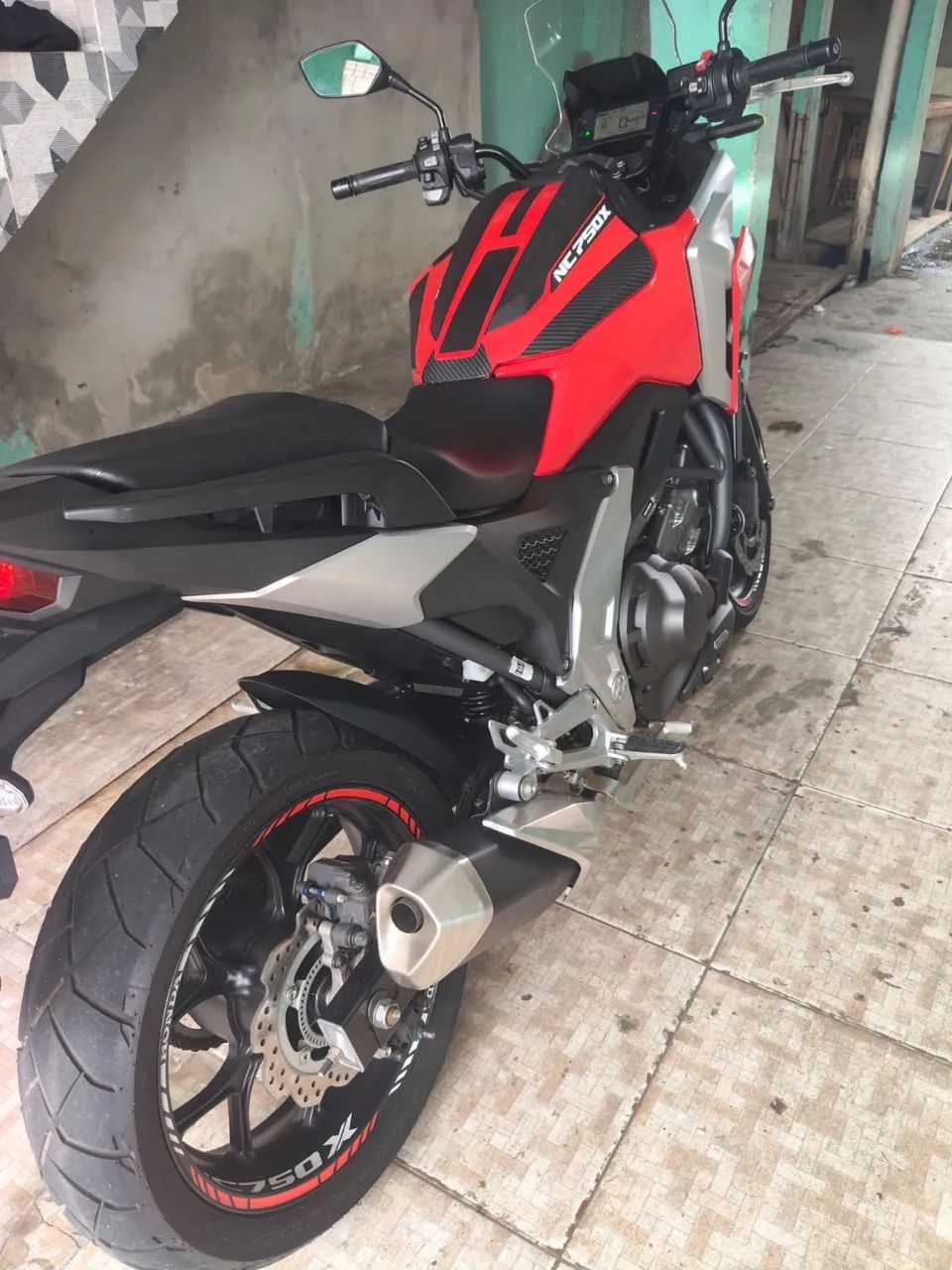 Honda NC 750X Selada e quitada - Foto 4