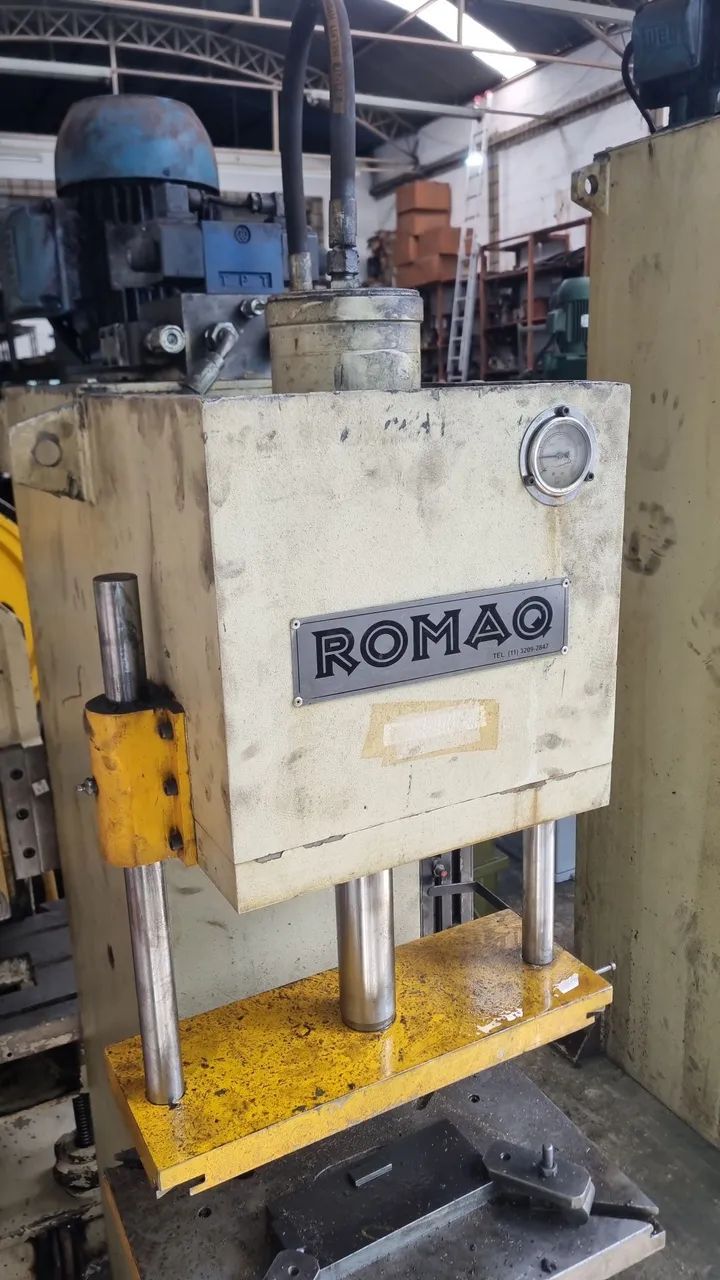 Prensa hidráulica ROMAQ tipo C 20 toneladas  - Foto 5