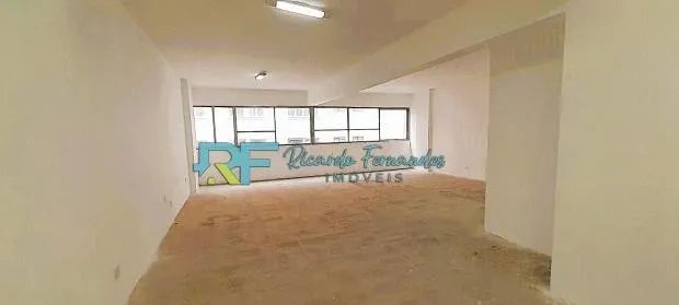 Vendo Sala Comercial no coração do Centro do Rio de Janeiro.