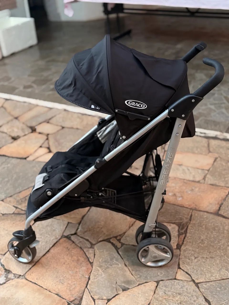 Carrinho de bebê Graco Breaze - Foto 4