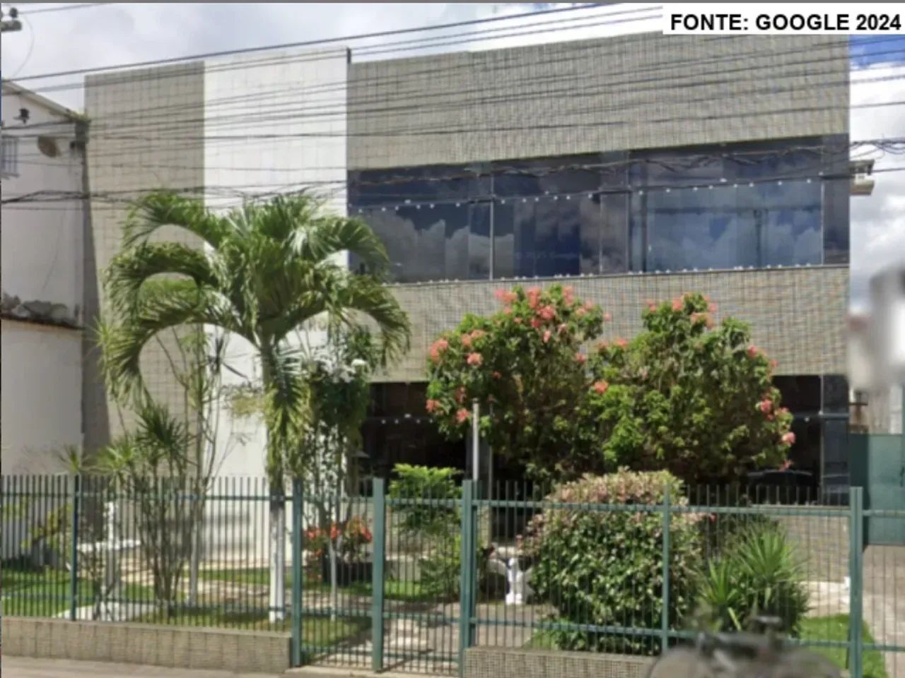 Insts. p/ maternidade 2.379m², Santo Amaro/BA - Foto 2