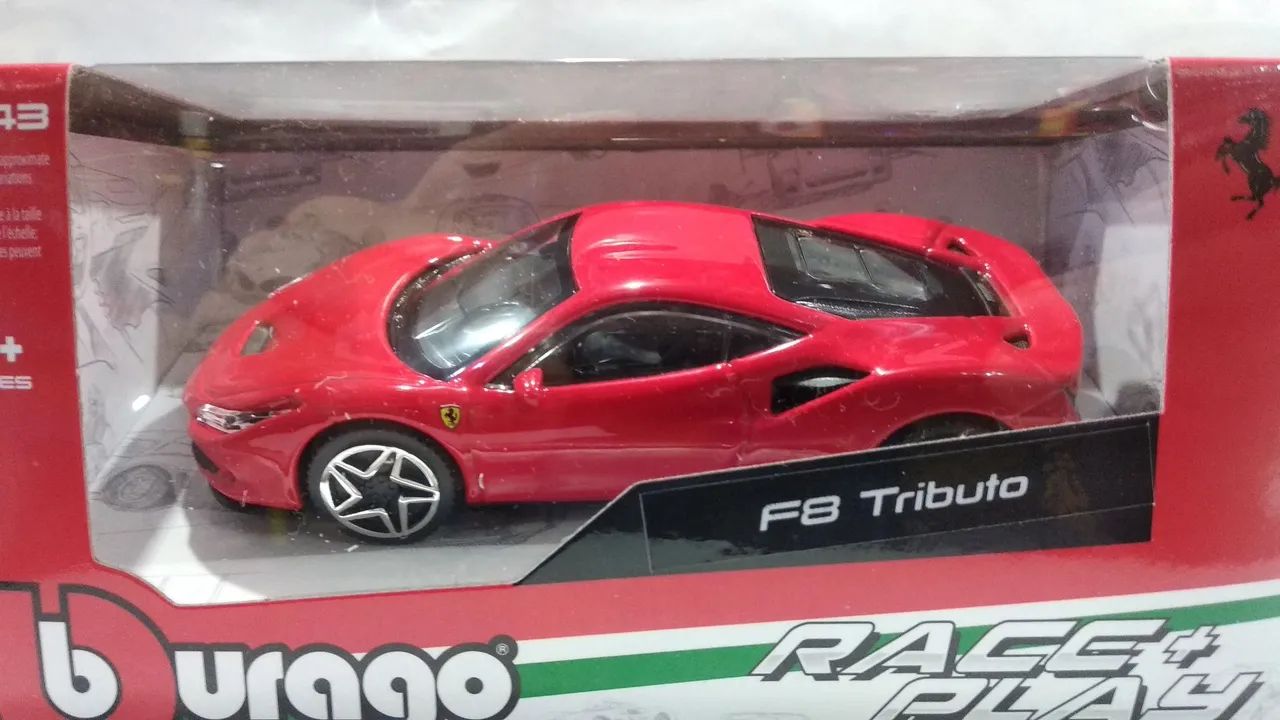 Miniatura Ferrari F8 Tributo 1:43 Bburago - Foto 2