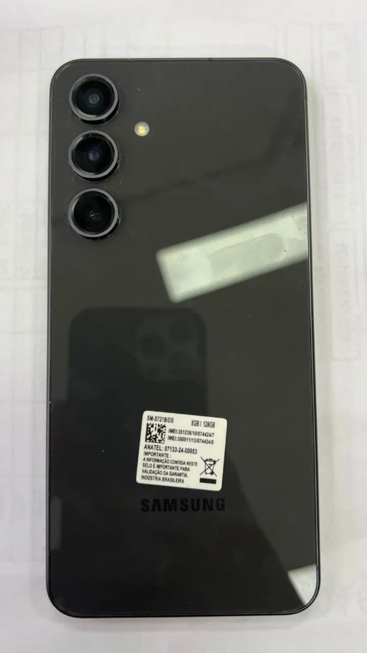 Celular S24 FE