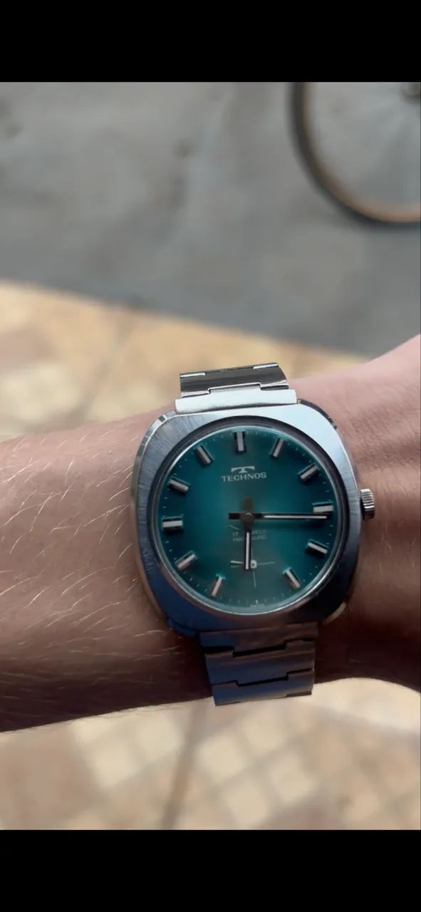 Relógio Technos a corda 