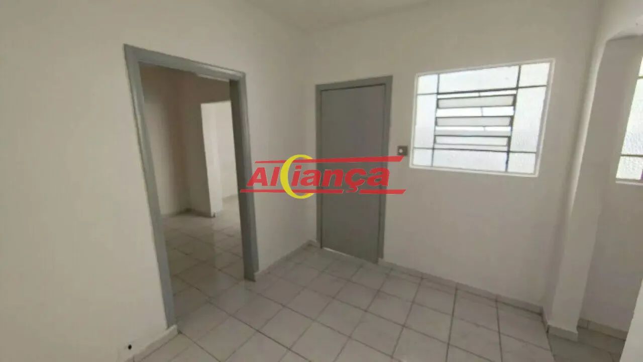 CASA 40M² COM 1 QUARTO PARA LOCAÇÃO - CENTRO - GUARULHOS/SP