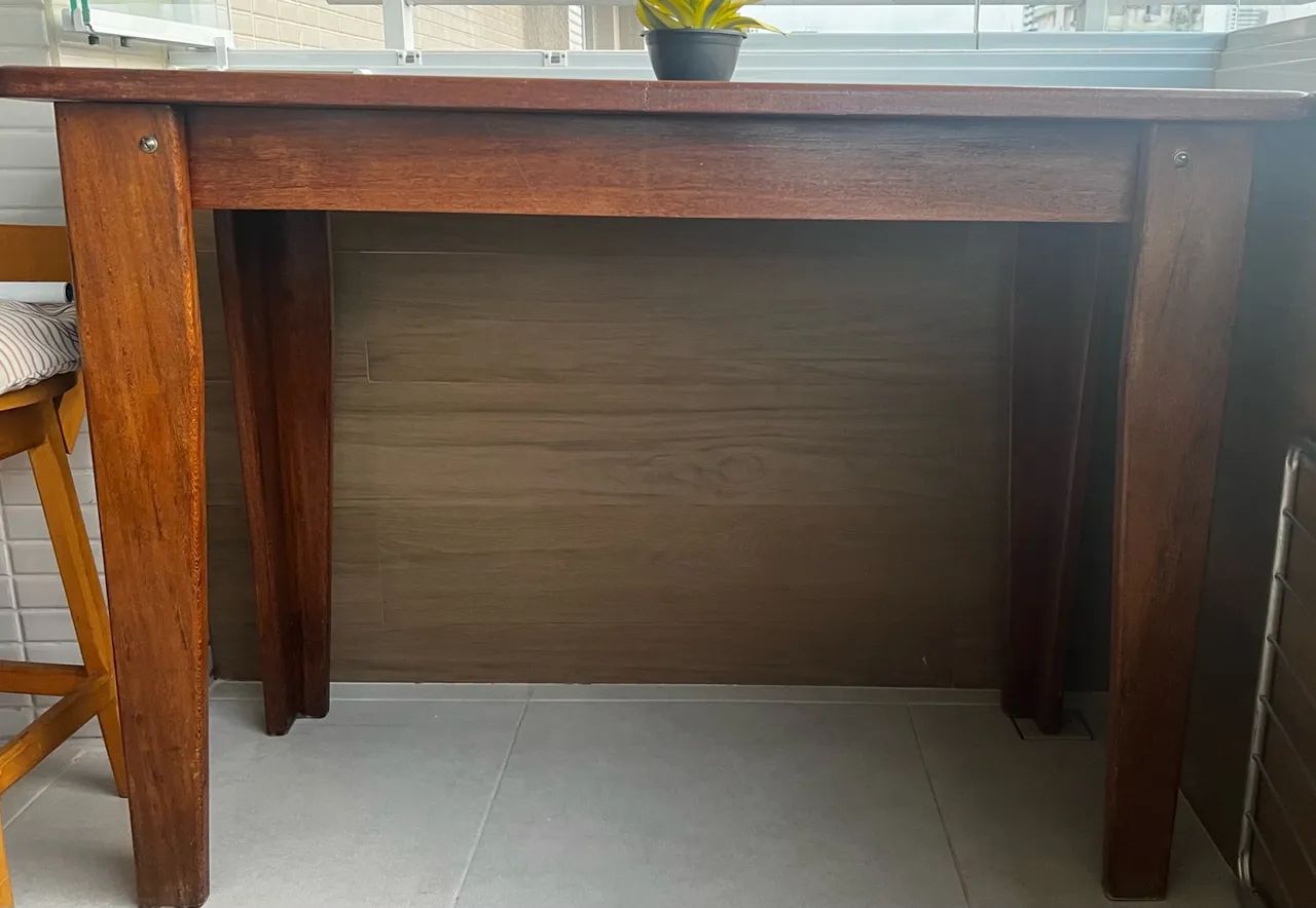 Vendo Mesa Madeira Maciça 