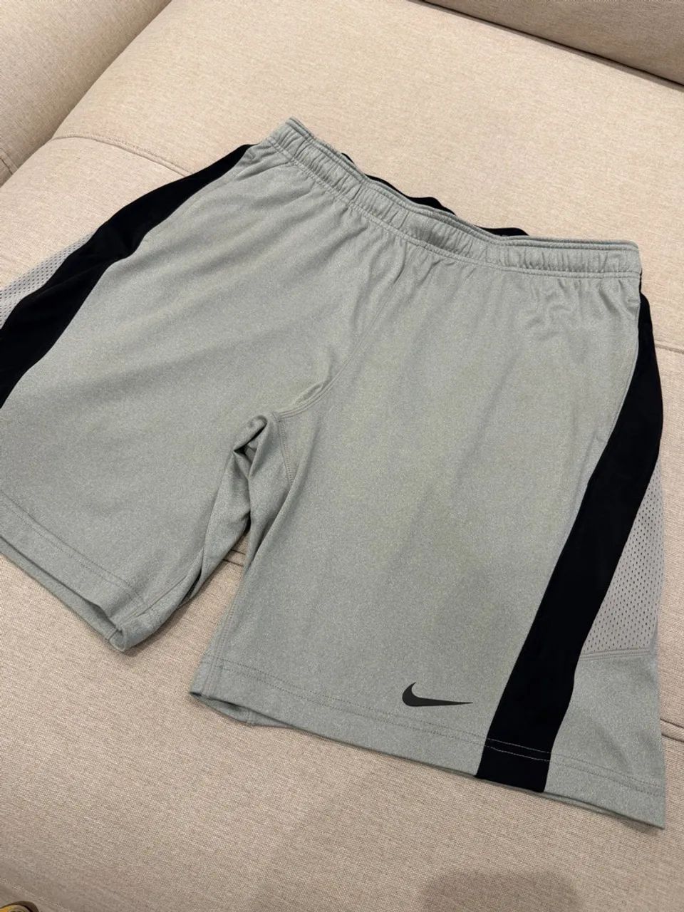 Bermuda Nike Dri Fit original tam G