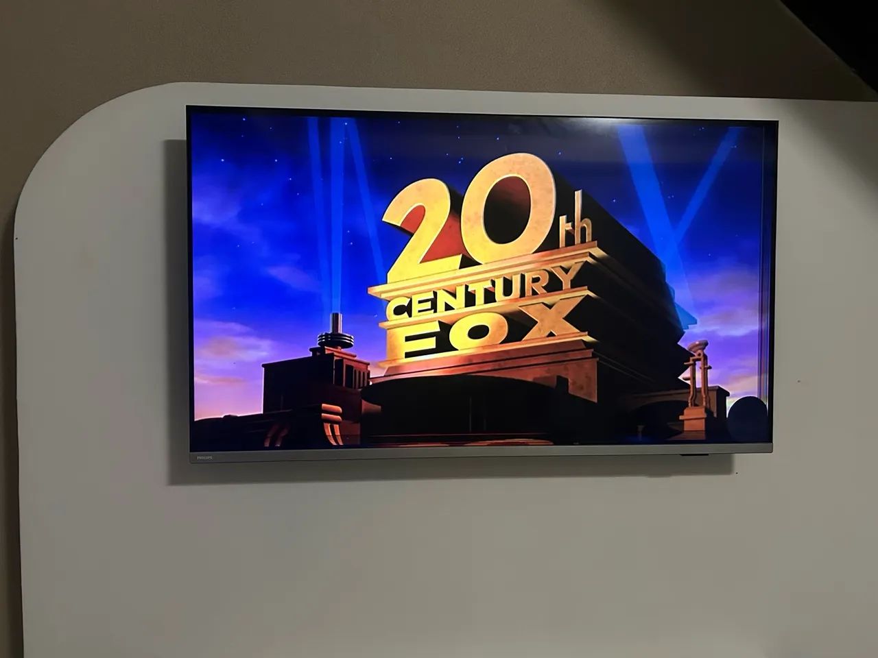 TV Philips 50 Polegadas com Defeito na Tela - Para Conserto ou Peças