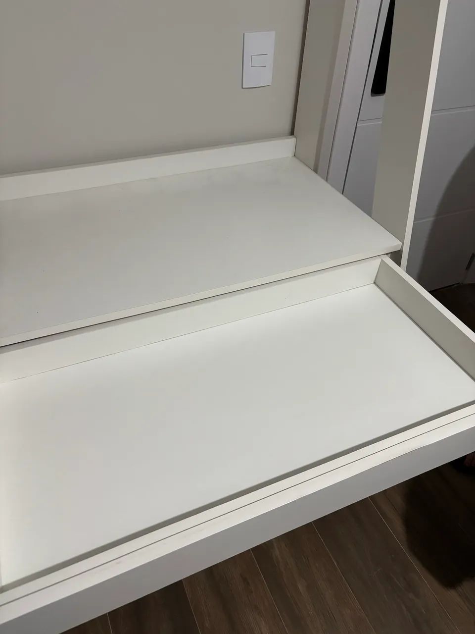 Escrivaninha de MDF - Foto 4