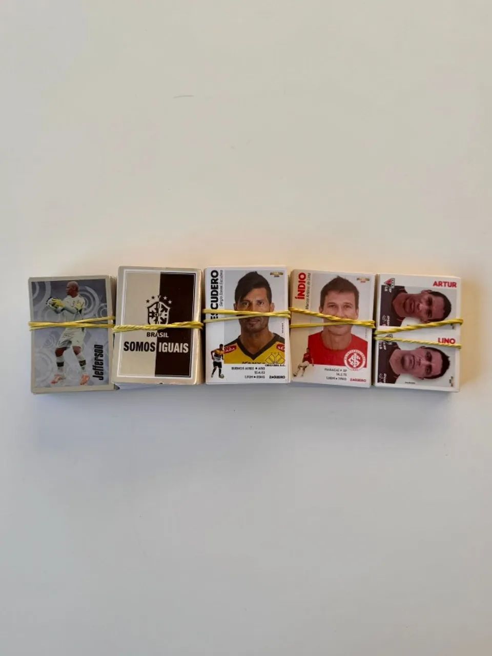 Lote Figurinha Brasileirão 2014