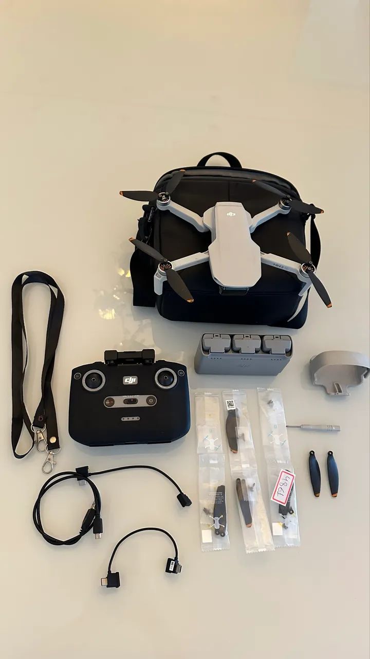 Drone DJI Mini 2 SE Fly More Combo - Impecável + Brindes (Pronto para Voar) - Foto 3