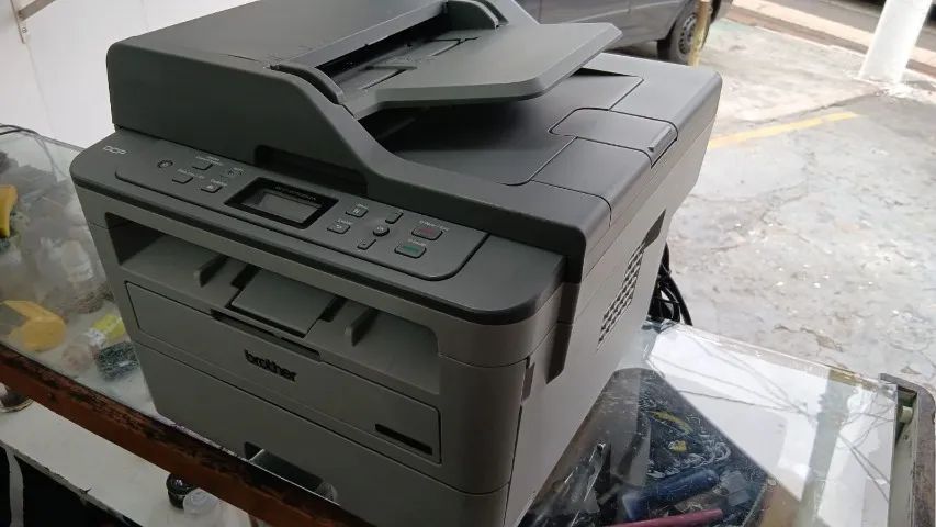 Impressora Laser Multifuncional Brother DCP-B7535DW - Foto 3