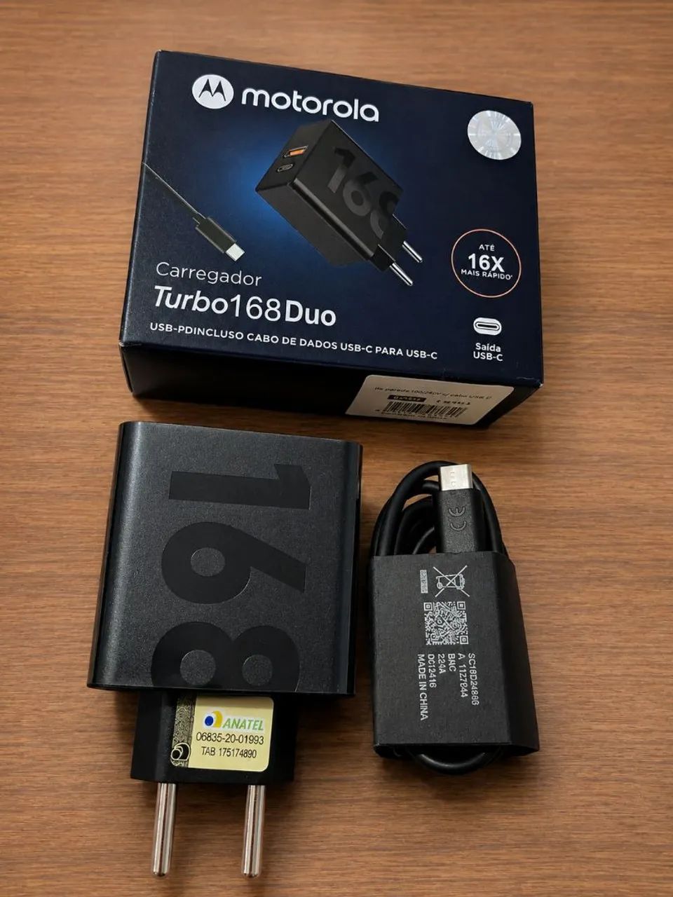 Carregador Turbo Power 168W Motorola dupla entrada tipo c USB 
