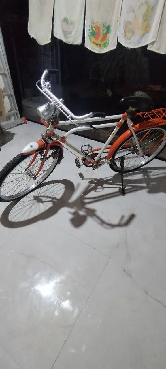 Bicicleta antiga  - Foto 2