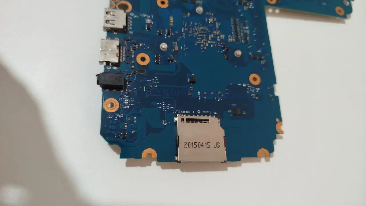 Placa mãe notebook Samsung NP370E4J testada funcionando, com memória e cooler  - Foto 4