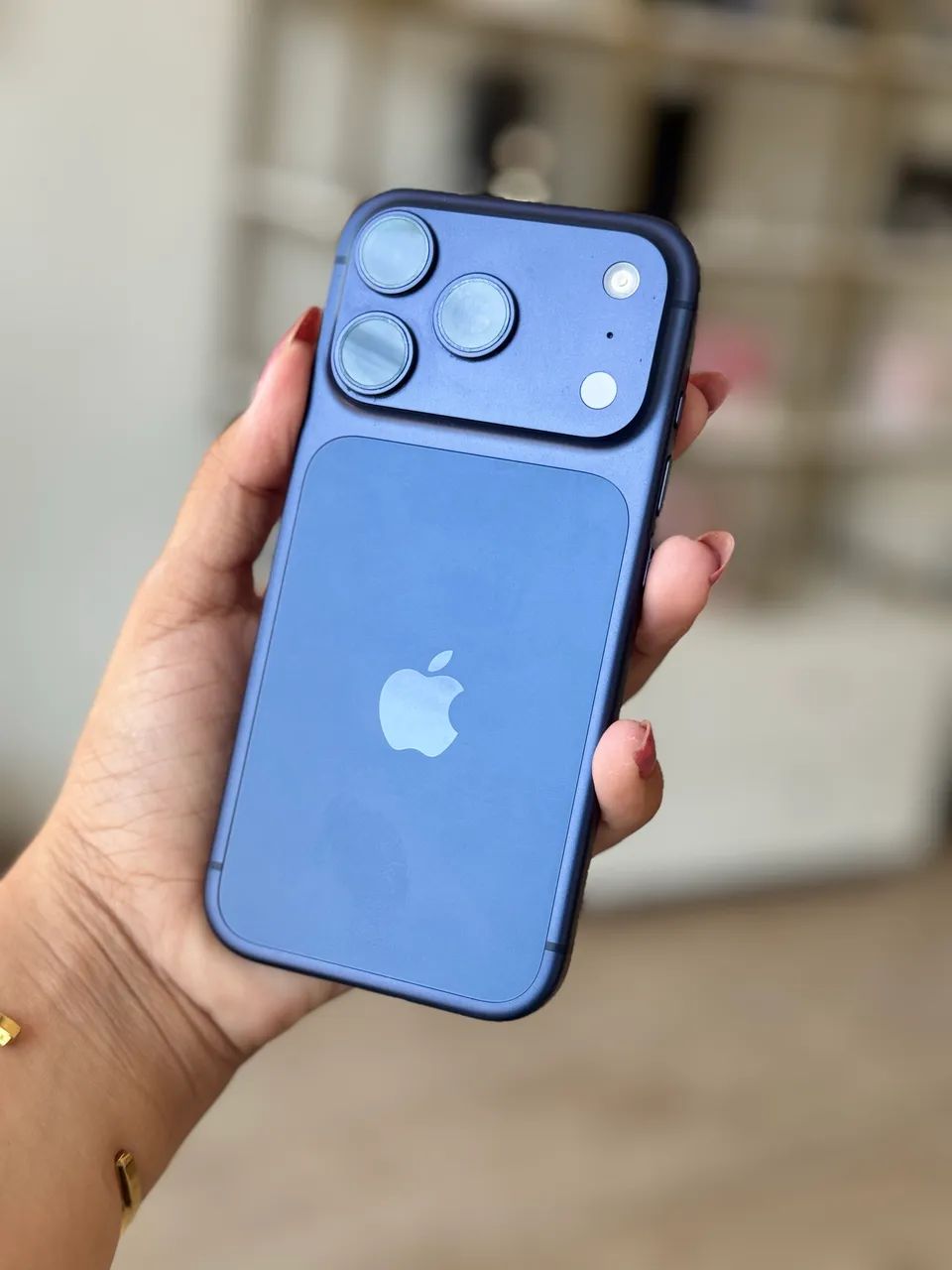iPhone 17 pro estado novo  - Foto 3