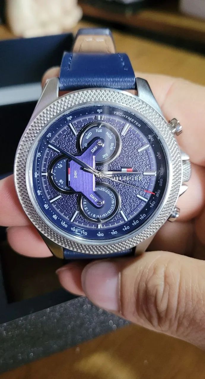 Relógio Tommy Hilfiger Couro Azul 1792165