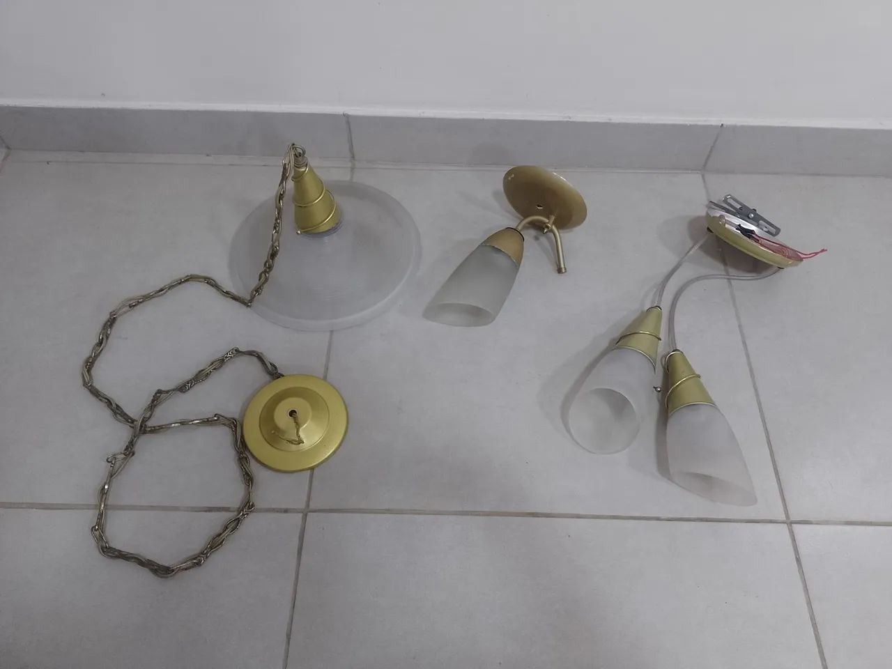 Lustres de ferro antigo 