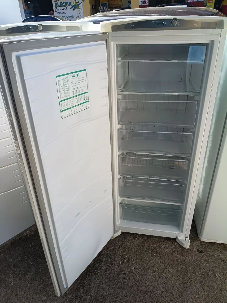 Frizer vertical - Foto 3