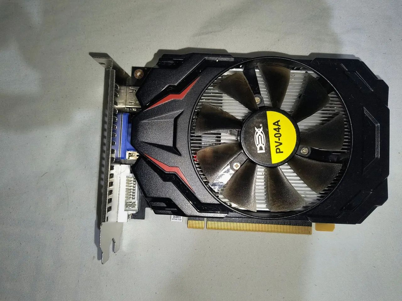 Placa de Vídeo AMD Radeon RX 550 4GB Usada com Caixa - Foto 3