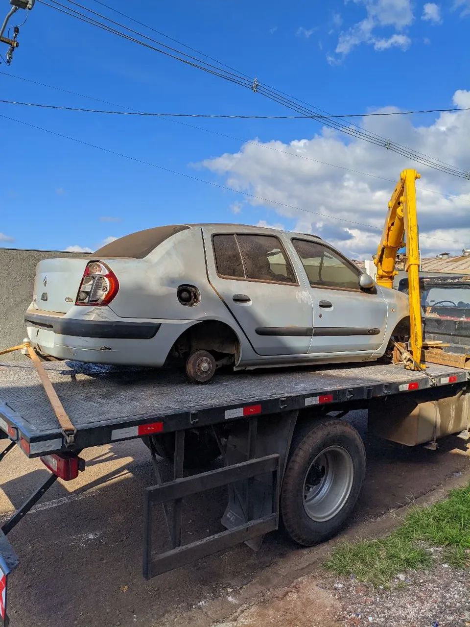 Sucata Renault Clio 