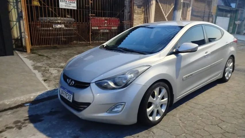Hyundai Elantra Elantra GLS 1.8 16V Mec. 2012